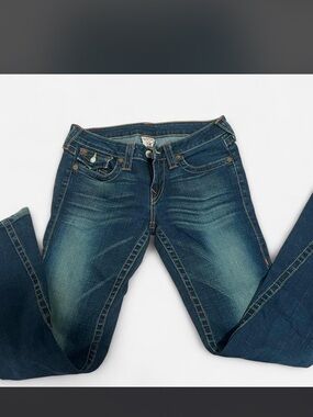 True Religion Women’s low rise bootcut Jeans in Dark Blue Wash